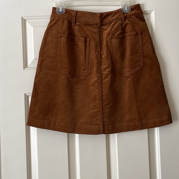 Cabi short skirt - Picture 2 of 4